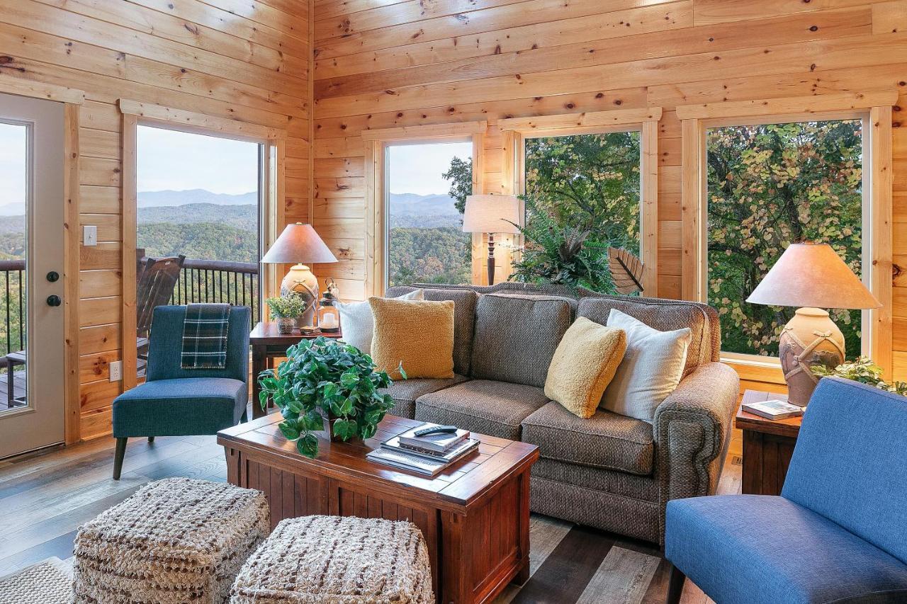 Gritz Carlton, Private Pool, Theater Rm, 1089 Of Free Tickets Each Paid Day, Dollywood And More Sevierville Exterior photo