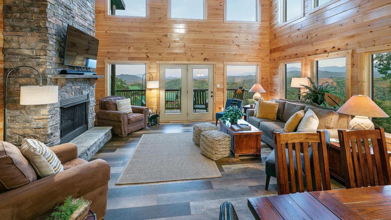Gritz Carlton, Private Pool, Theater Rm, 1089 Of Free Tickets Each Paid Day, Dollywood And More Sevierville Exterior photo