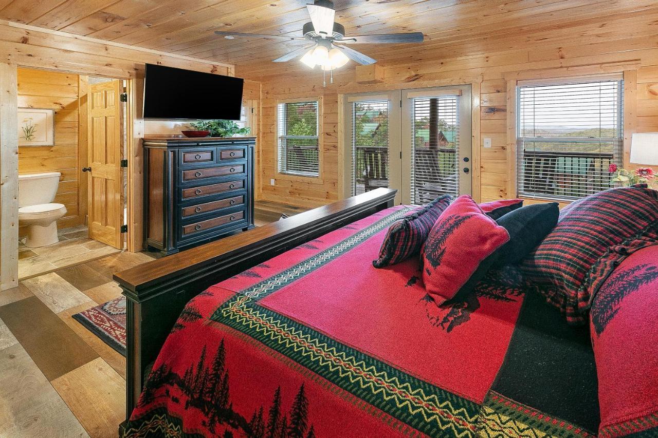 Gritz Carlton, Private Pool, Theater Rm, 1089 Of Free Tickets Each Paid Day, Dollywood And More Sevierville Exterior photo